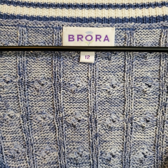 EUC Brora Varsity Stripe V-Neck Metallic Thread Sweater - Picture 9 of 10